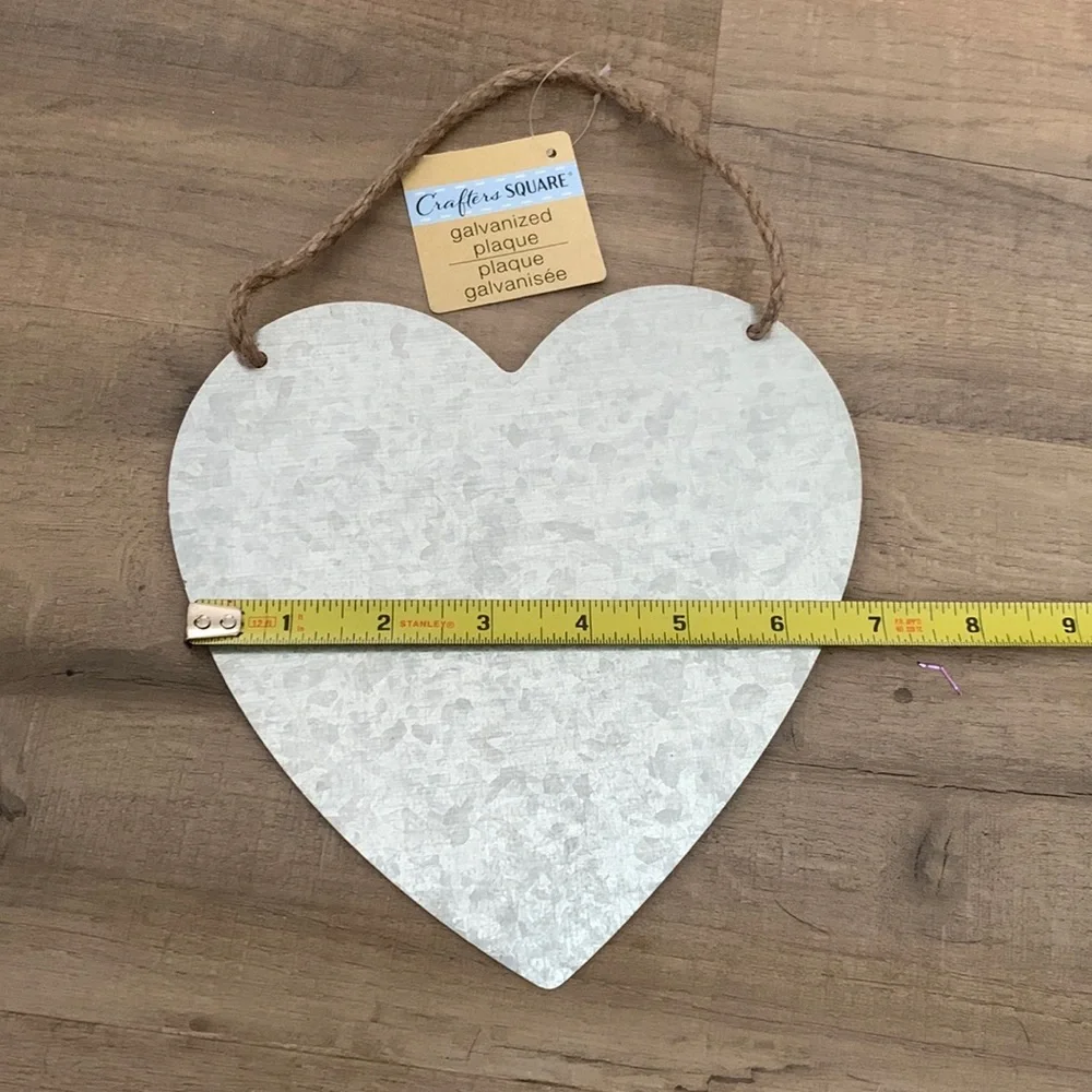 3/$15 ✨ Flash Sale.‎ Galvanized Heart Sign